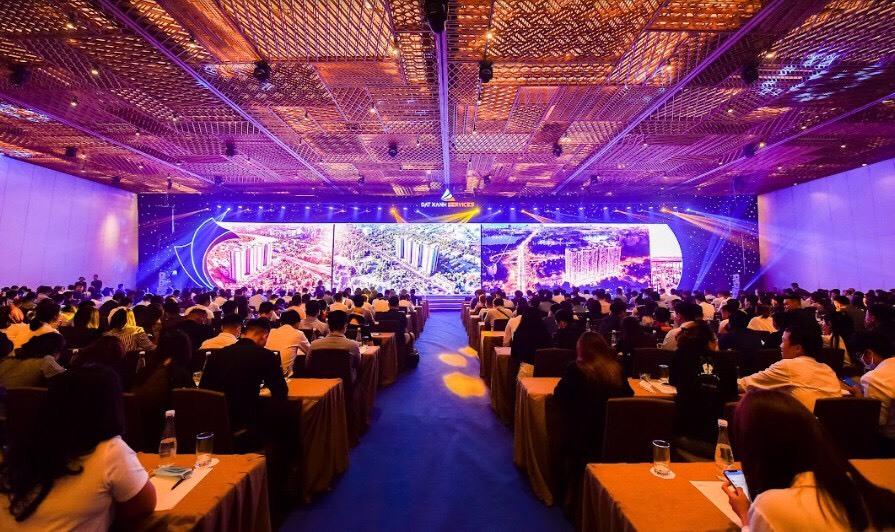 TẬP ĐOÀN ĐẤT XANH (DXG) CÔNG BỐ CHIẾN LƯỢC PHÁT TRIỂN 10 NĂM GIAI ĐOẠN 2021 - 203Đ