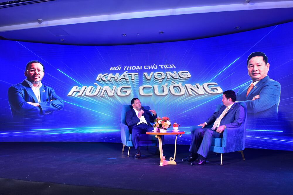 GIỚI BẤT ĐỘNG SẢN “NÓNG” LÊN TRƯỚC BẮT TAY CHIẾN LƯỢC CỦA HAI ÔNG LỚN