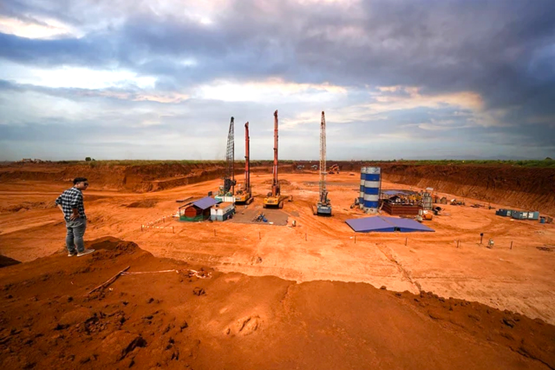 CẬN CẢNH THI CÔNG SÂN BAY TỶ ĐÔ LỚN NHẤT VIỆT NAM